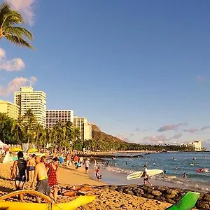 aqua-aloha-surf.hotelsinhawaii.org/