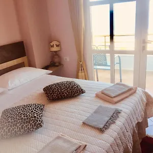 Pensión Casa Vacanze Nail, Vlorë