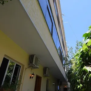 Hotel Haxhiu **