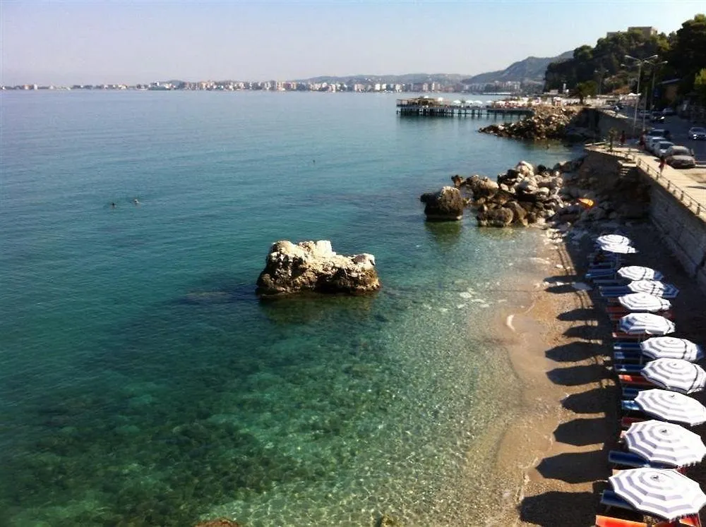 ****  Hotel New York Vlorë Albanie
