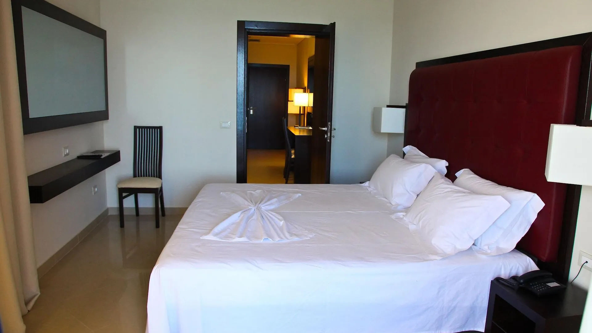 Hotel New York Vlorë