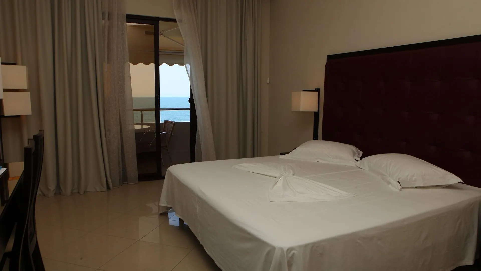 Hotel New York Vlorë