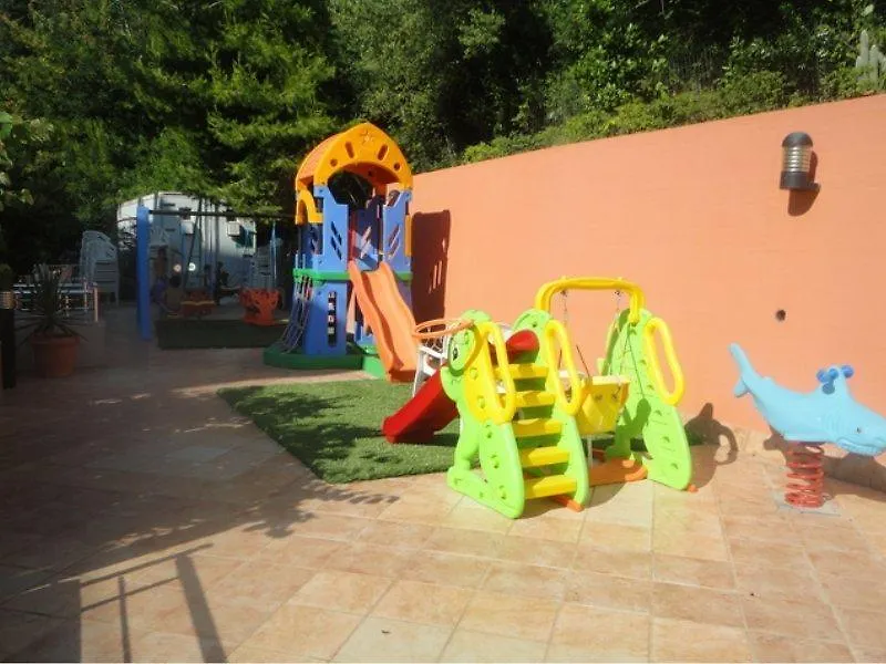 뉴 욕 호텔 Vlorë 4*,