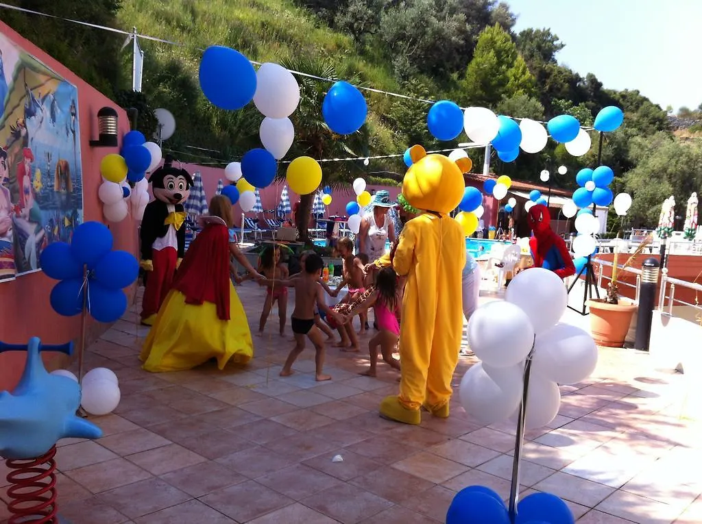 뉴 욕 호텔 Vlorë